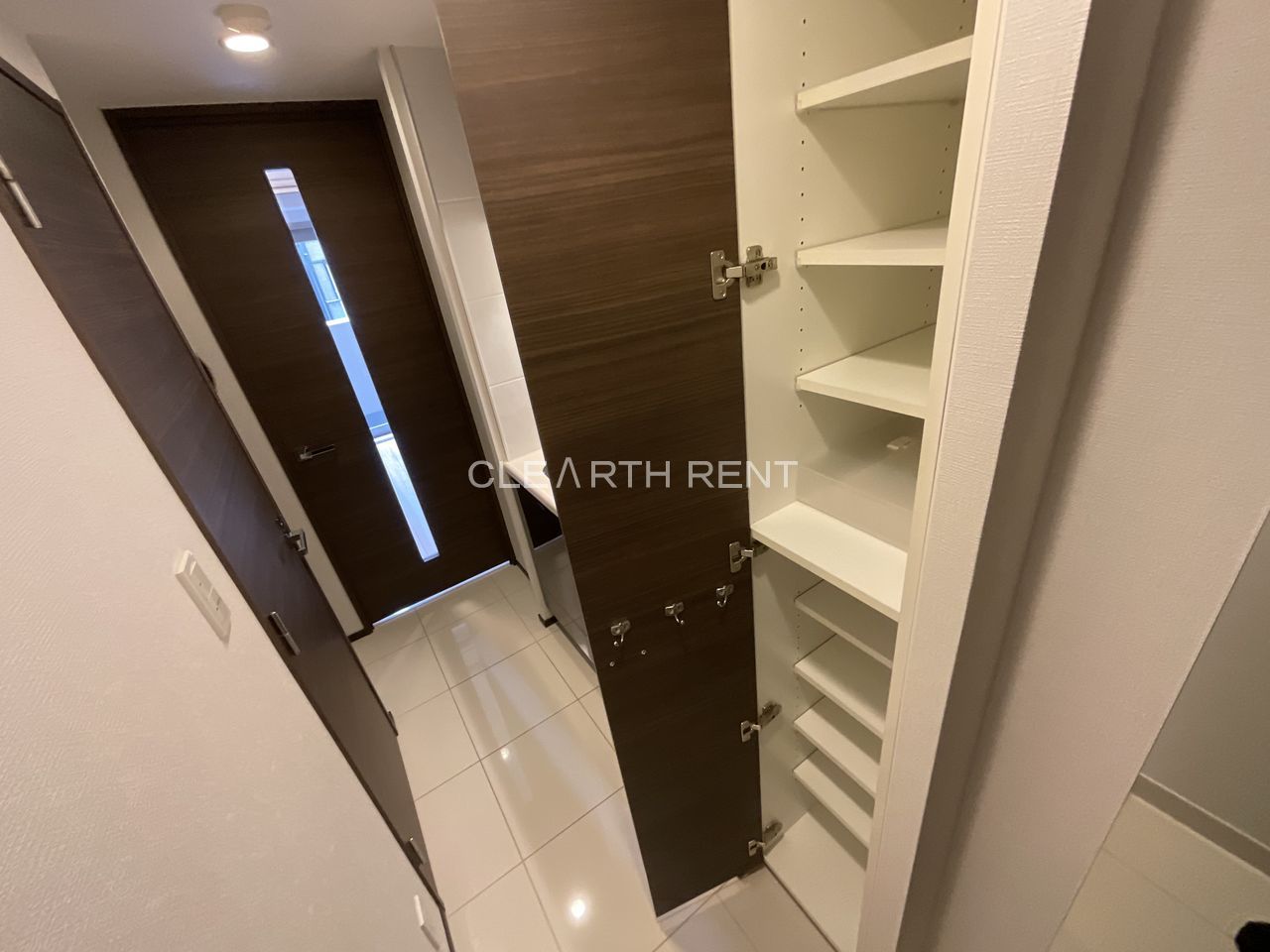 コンシェリア新橋 ＣＲＯＳＳＩＡ 角部屋・ネット無料・弊社管理物件