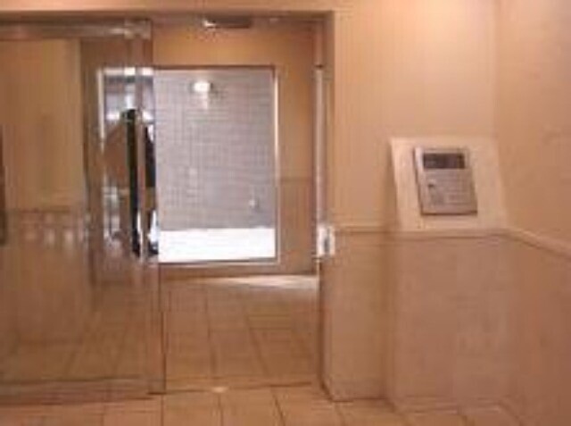 ル・リオンブランシェ日暮里イースト401号室 エントランス