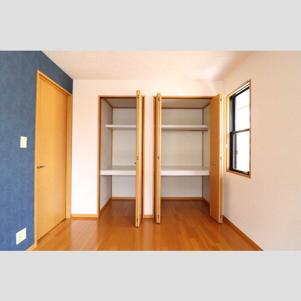 テラス瀬ヶ崎　A/BB102号室 ★クローゼット★