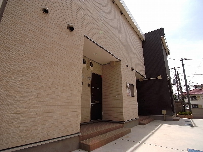 リブリ・ハピネス1階 エントランス