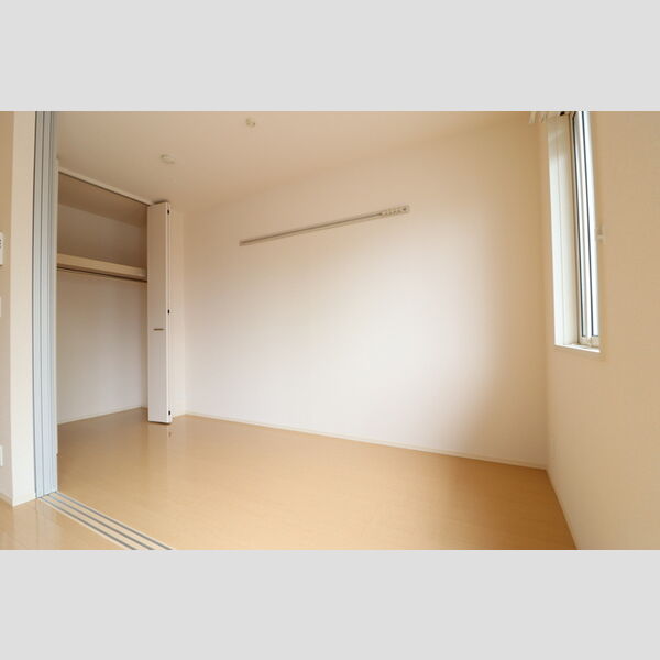 サンアベニューⅣ103号室 洋室