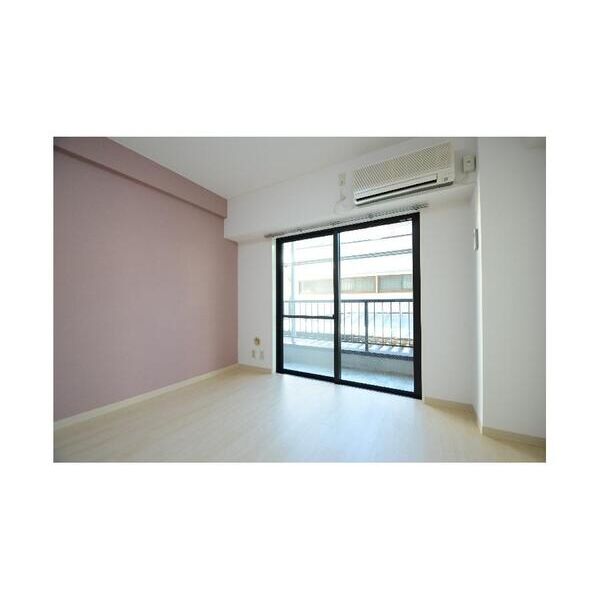 メゾンド・ウィスタリア リビング