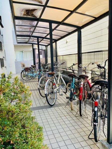 スカイフィールド国立2階 部屋その他