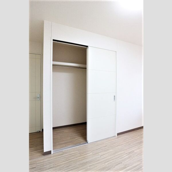 ファースト　クライム203号室 クローゼット