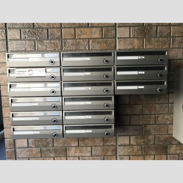 サンパティーク成田 ポスト