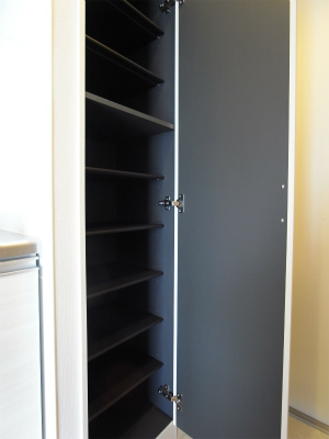 リブリ・王子神谷2階 収納