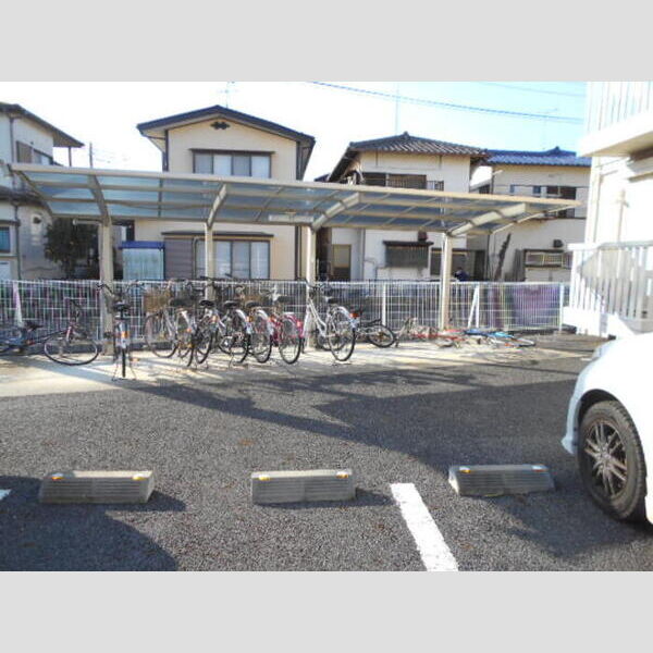 ルミエール　B棟 駐輪場