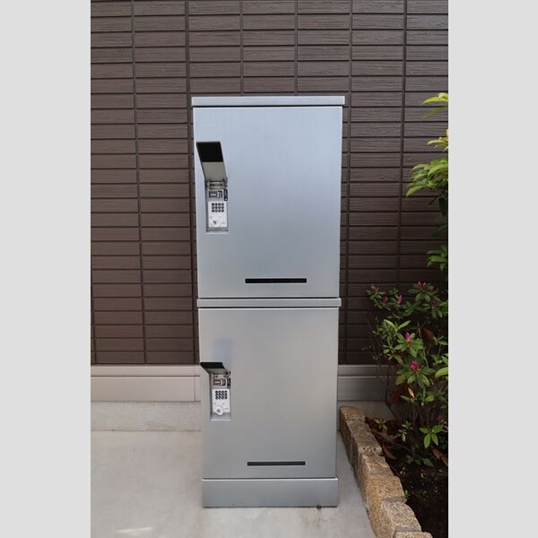 アヴァンス東大泉A303号室 宅配ボックス