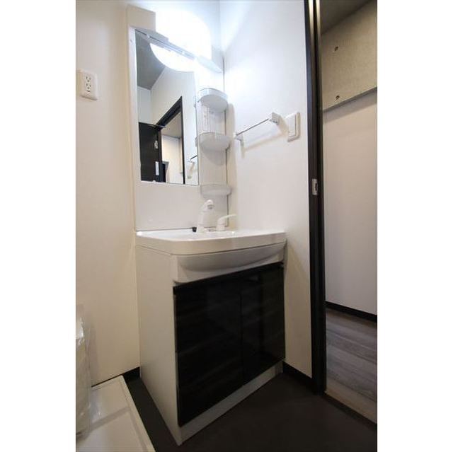 コンポジット野方 内観