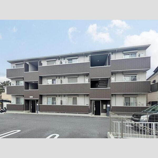 ア　レーズ101号室 外観