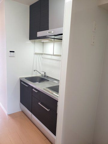 マレアガーデン新横浜Ｅ棟0106号室 キッチン