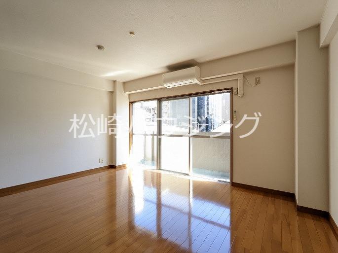 石井ガーデンマンションⅠ リビング