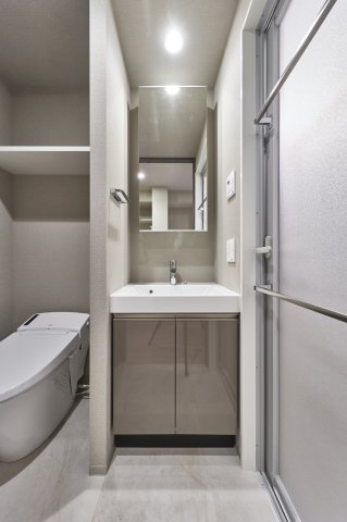 プラウドフラット四谷三丁目1308号室 同建物別部屋の参考画像