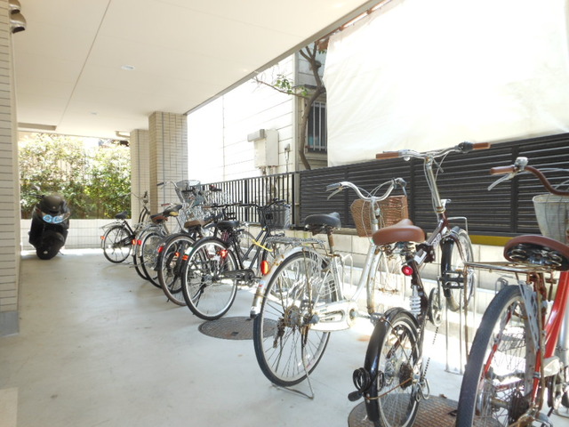マリンコート富士見0305号室 駐輪場
