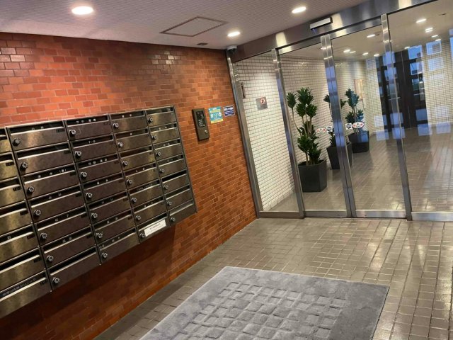 南青山ロイアルハイツ エントランス