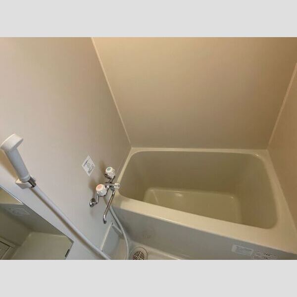 エリーワールド203号室 同建物別部屋の参考画像