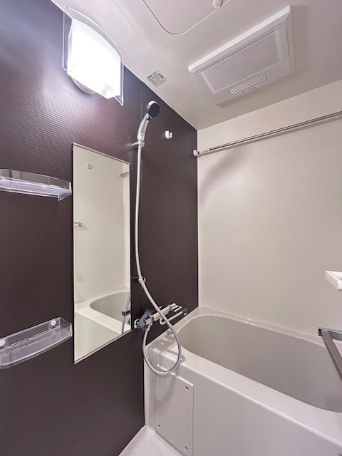 ガーラ・グランディ川口並木3階 日々の疲れを癒すお風呂付です