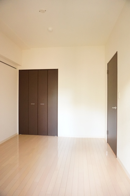 ファミーリェ希望ヶ丘　Ａ棟0108号室 洋室２　※現況優先