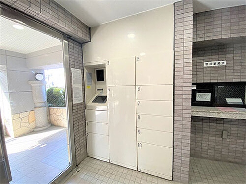 ライオンズマンション吉野町リバーサイド3階 宅配ボックス　※2023年2月撮影