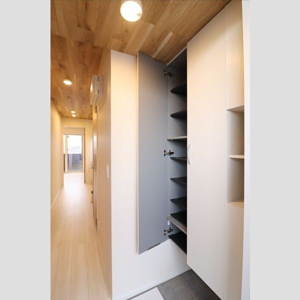 タウンコート上木崎 ★シューズボックス★