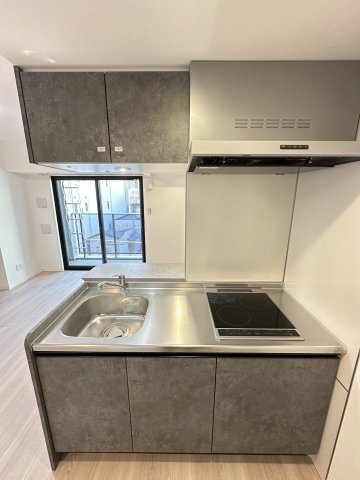 T&F KANNAI BLDG キッチン