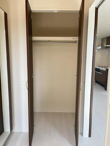 テンポ・フェリーチェ栄102号室 クローゼット