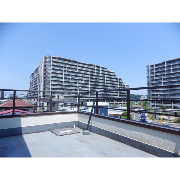 豊信ビル バルコニー