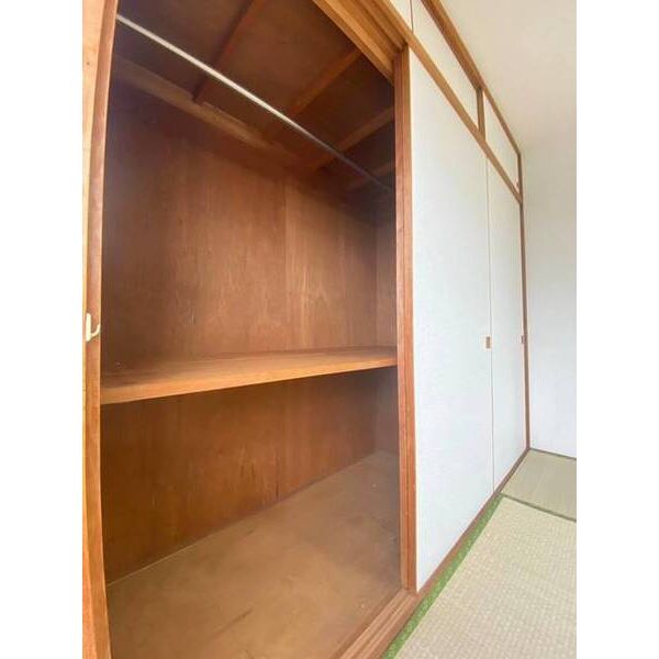 岩田ビル0301号室 和室収納