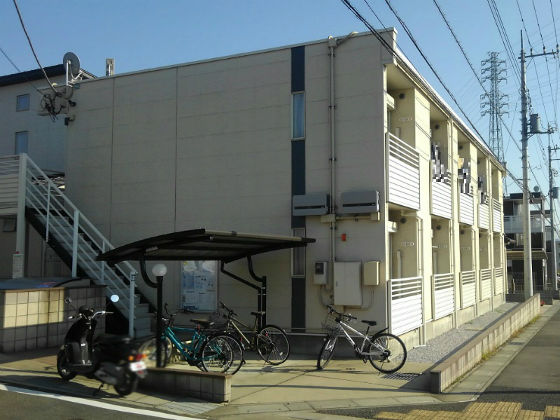 レオネクストライフ高坂の外観画像