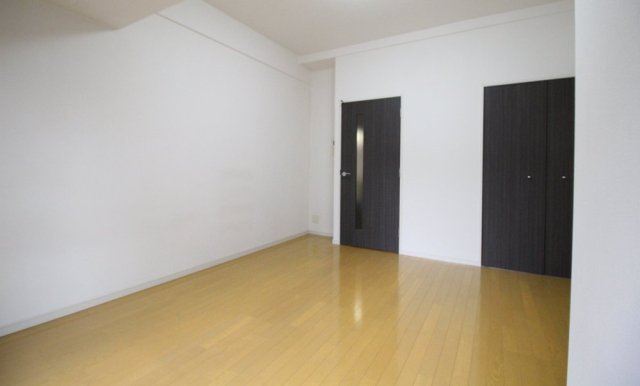 レガリアタワーレジデンス6階 同建物別部屋の参考画像