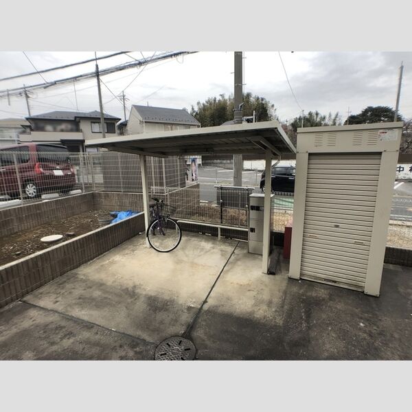 サキクサノ郷Ⅱ 駐輪場