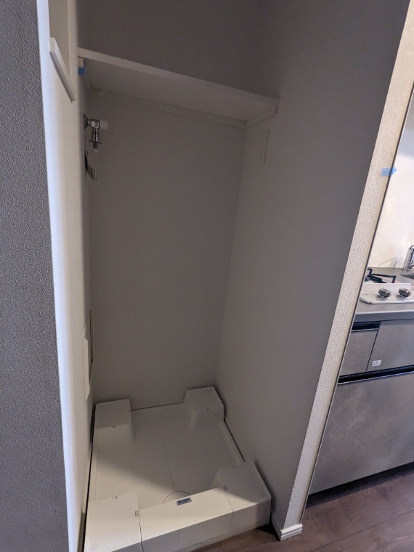 プロスタイルウェルス豊洲イースト4階 室内洗濯機置場