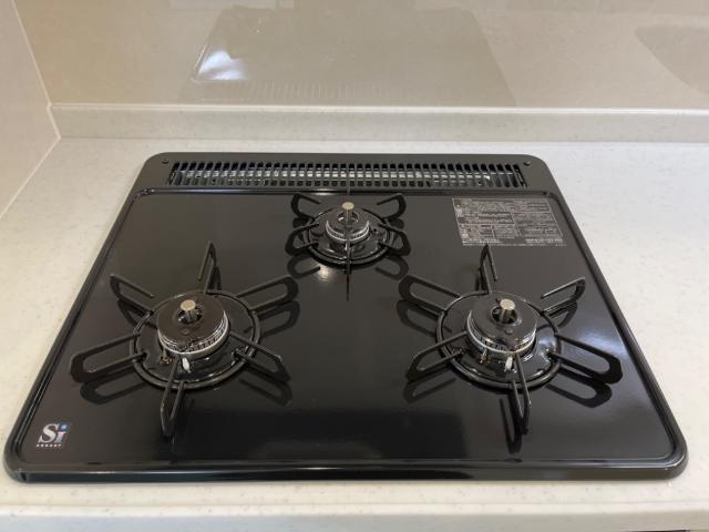 エムヒルズ（Ｍ・ＨＩＬＬＳ）603号室 コンロ