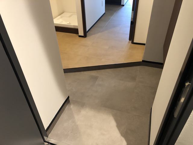 ＶＯＲＴ深沢ｒｅｓｉｄｅｎｃｅ0201号室 玄関