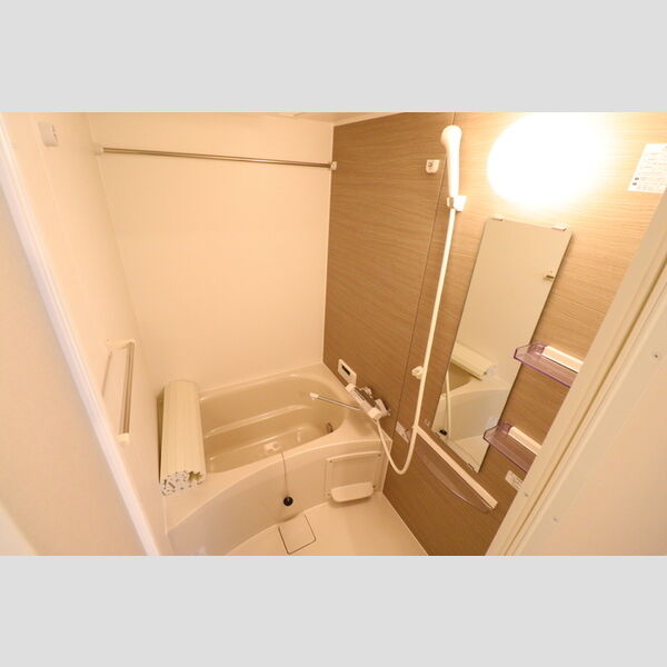 エクシード・ポメロ 浴室