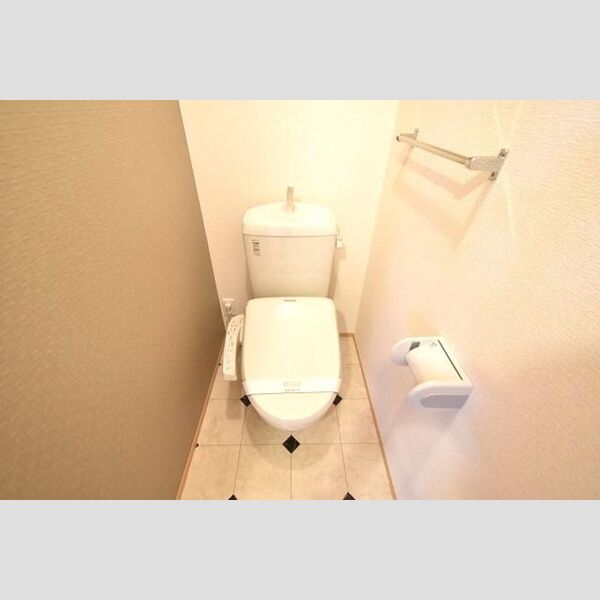 ラフォレスト 温水洗浄暖房便座