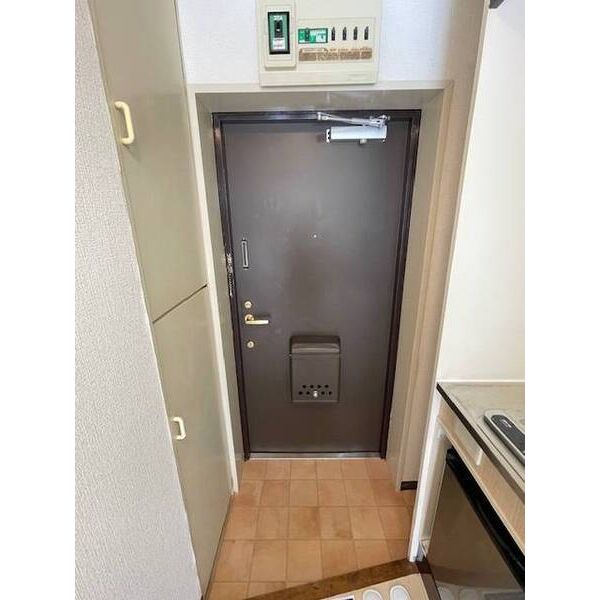 ジュネパレス柏第25 玄関