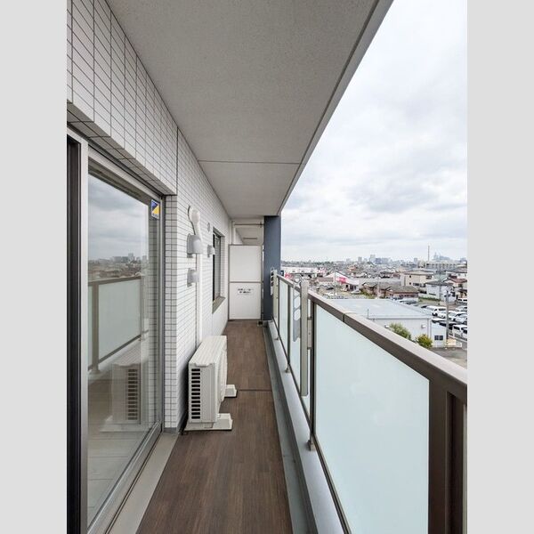 グランチェスタ201号室 同建物別部屋の参考画像