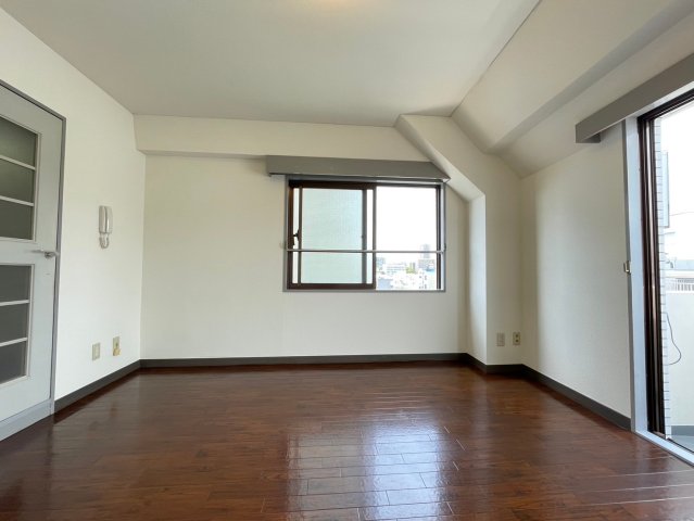 パレ・ドール早稲田 リビング