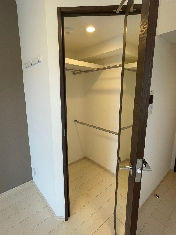 ARTESSIMO RESIUTH4階 同建物別部屋の参考画像