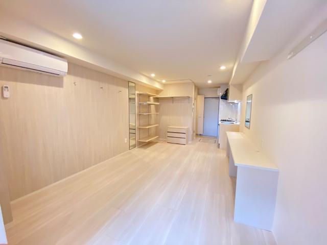 オータムスイート103号室 リビング