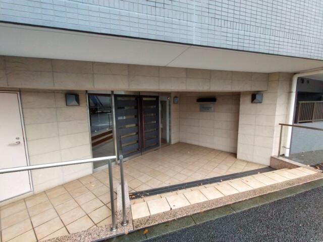 ドルチェ千歳船橋 エントランス