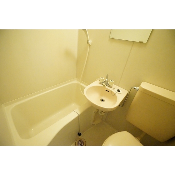 カーサグリス0102号室 バス