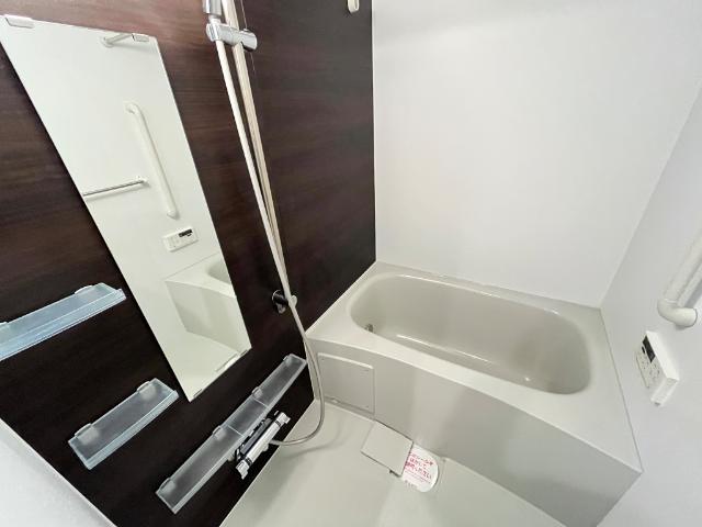 サン　メゾンＡ バス