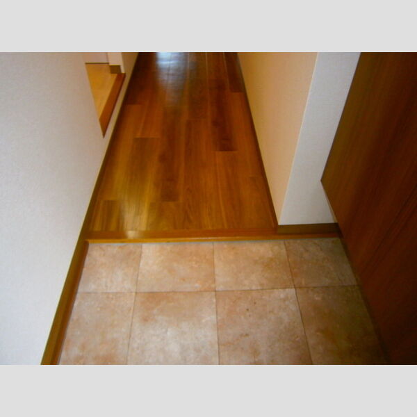 サニーハウス 玄関