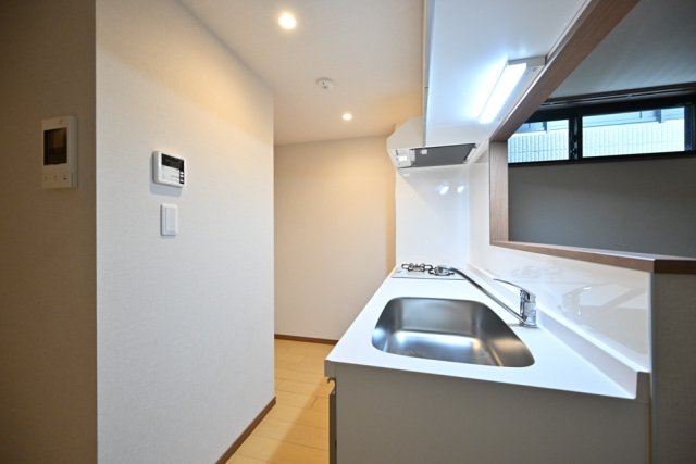 ＣＥＮＴＲＡＬ　ＧＡＲＤＥＮ　ＲＥＳＩＤＥＮＣＥ　ＴＯＫＹＯ地下1階 キッチン