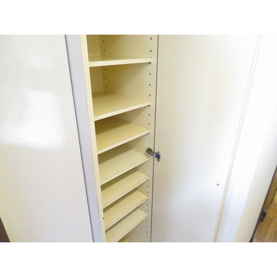 ＲＩＫＩパレス シューズボックス