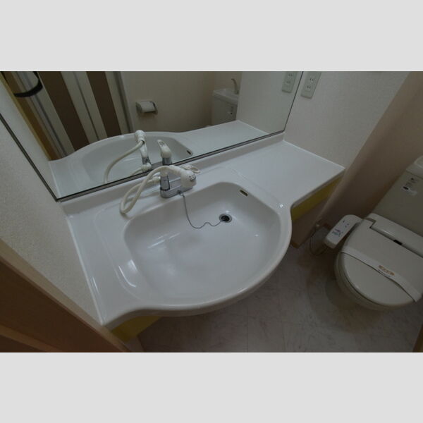 リベルテ豊田 洗髪洗面ドレッサー