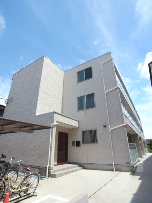 リブリ・デエム1階 エントランス