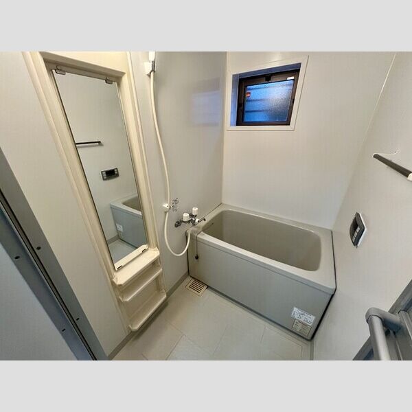 エトワール103号室 浴室